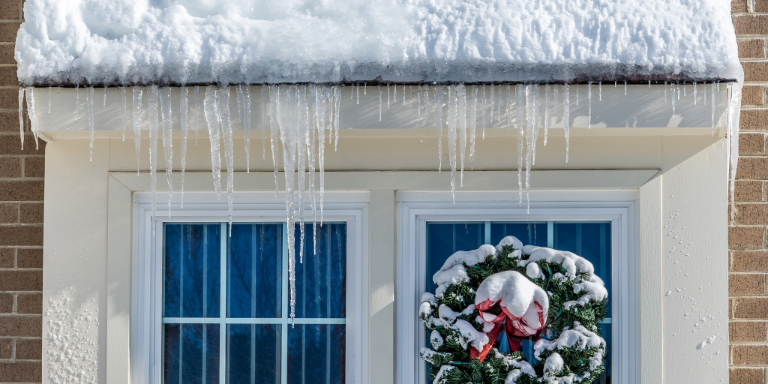 Essential Roof Tips for Snow and Ice Management